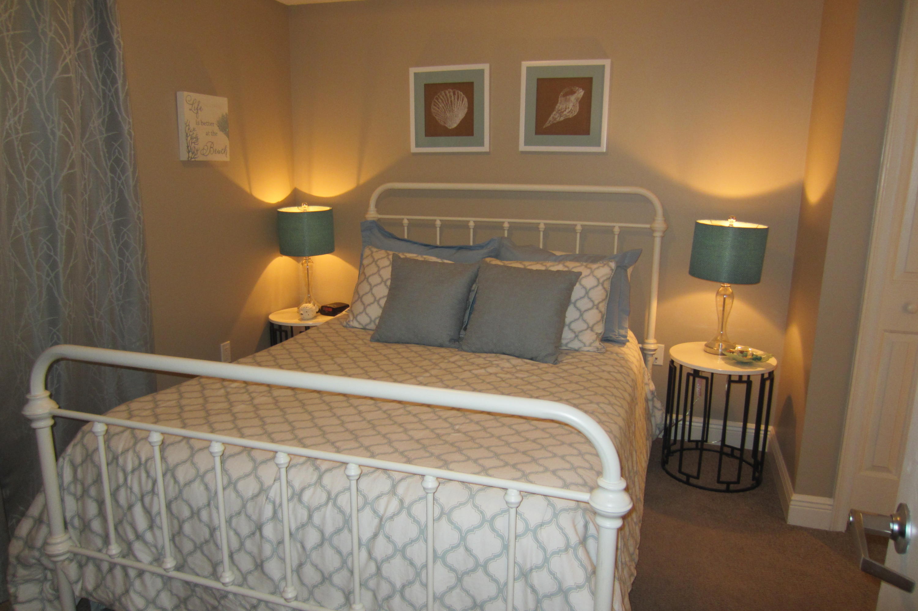 WATERS EDGE - Residential