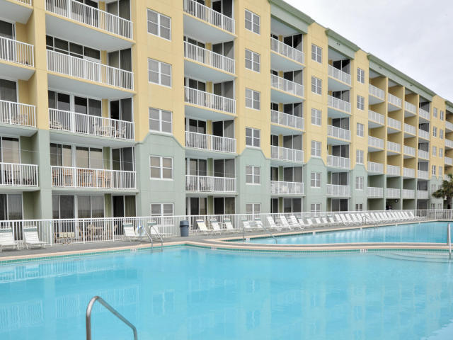 WATERS EDGE - Residential