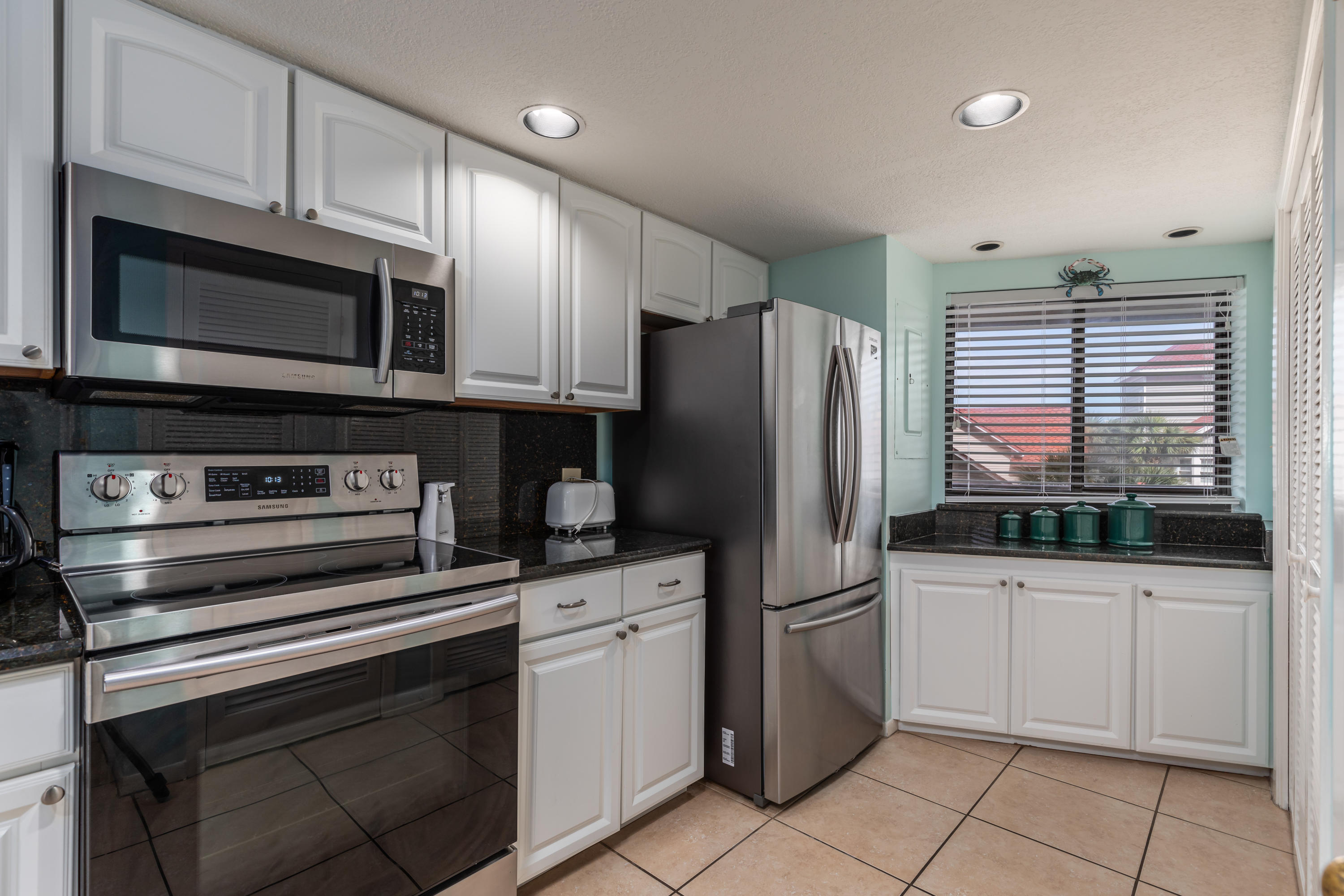 EDGEWATER BEACH CONDO PH 1 - Residential