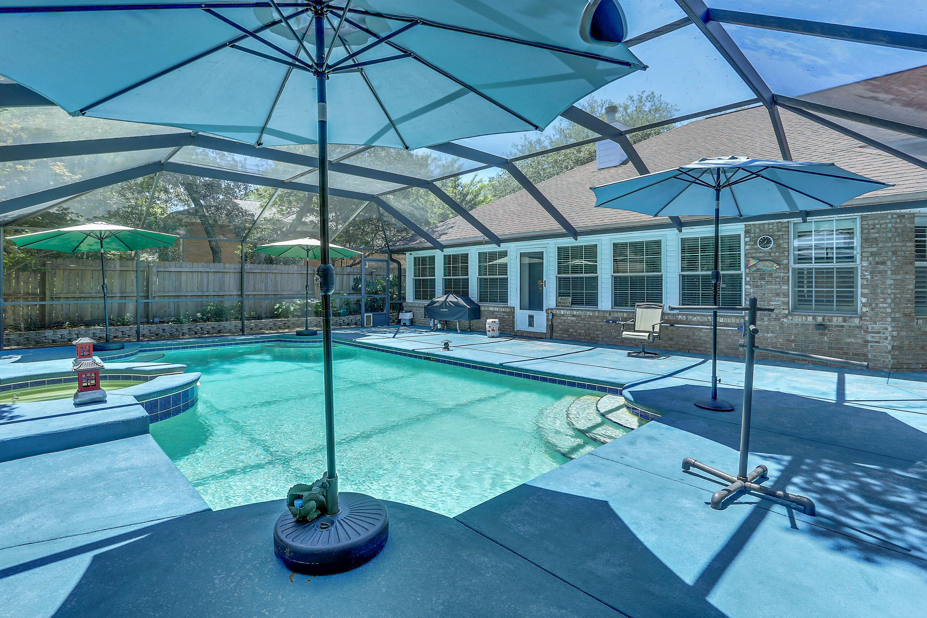 PARKWOOD ESTATES PH 1 BLUEWATER BAY - Residential