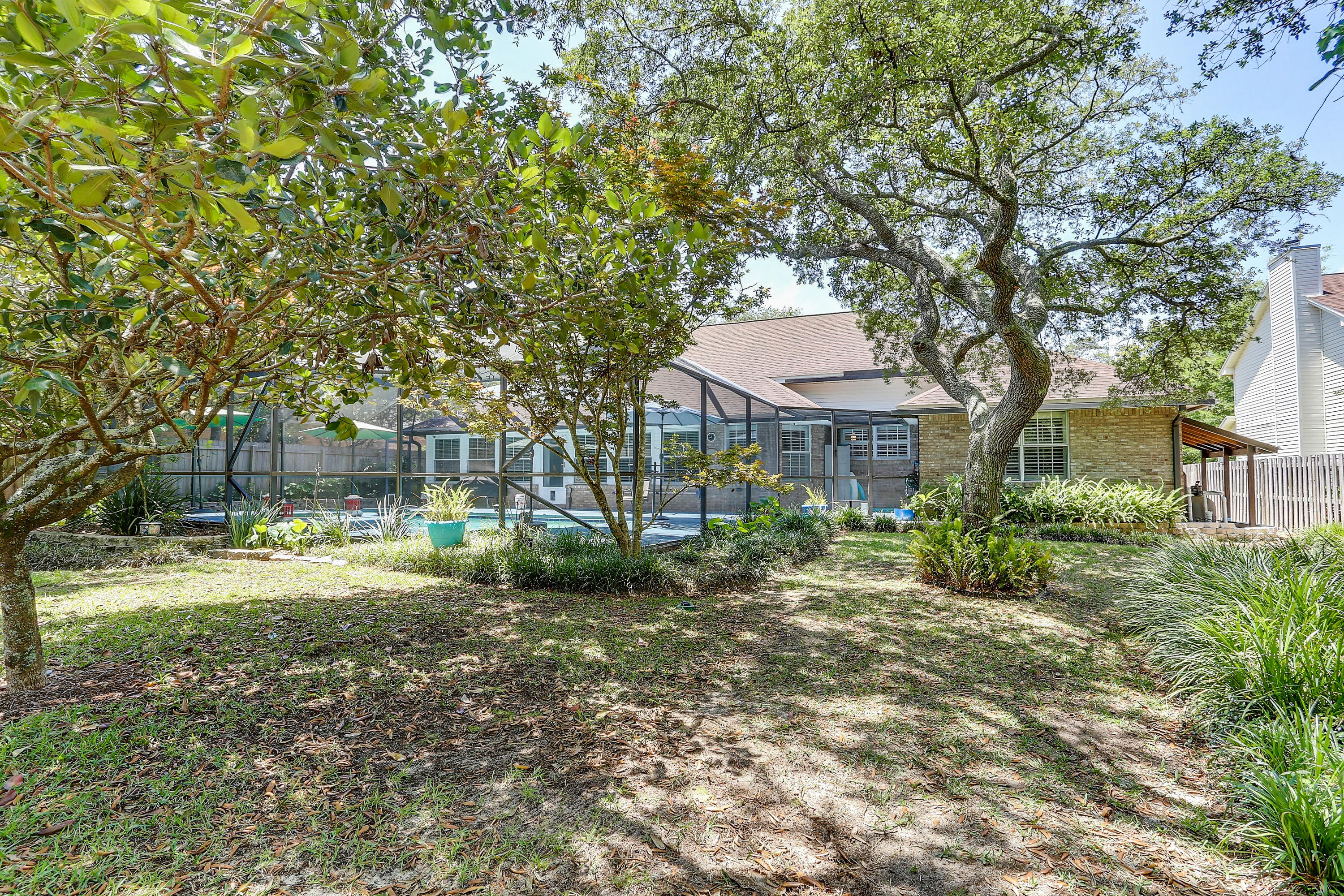 PARKWOOD ESTATES PH 1 BLUEWATER BAY - Residential