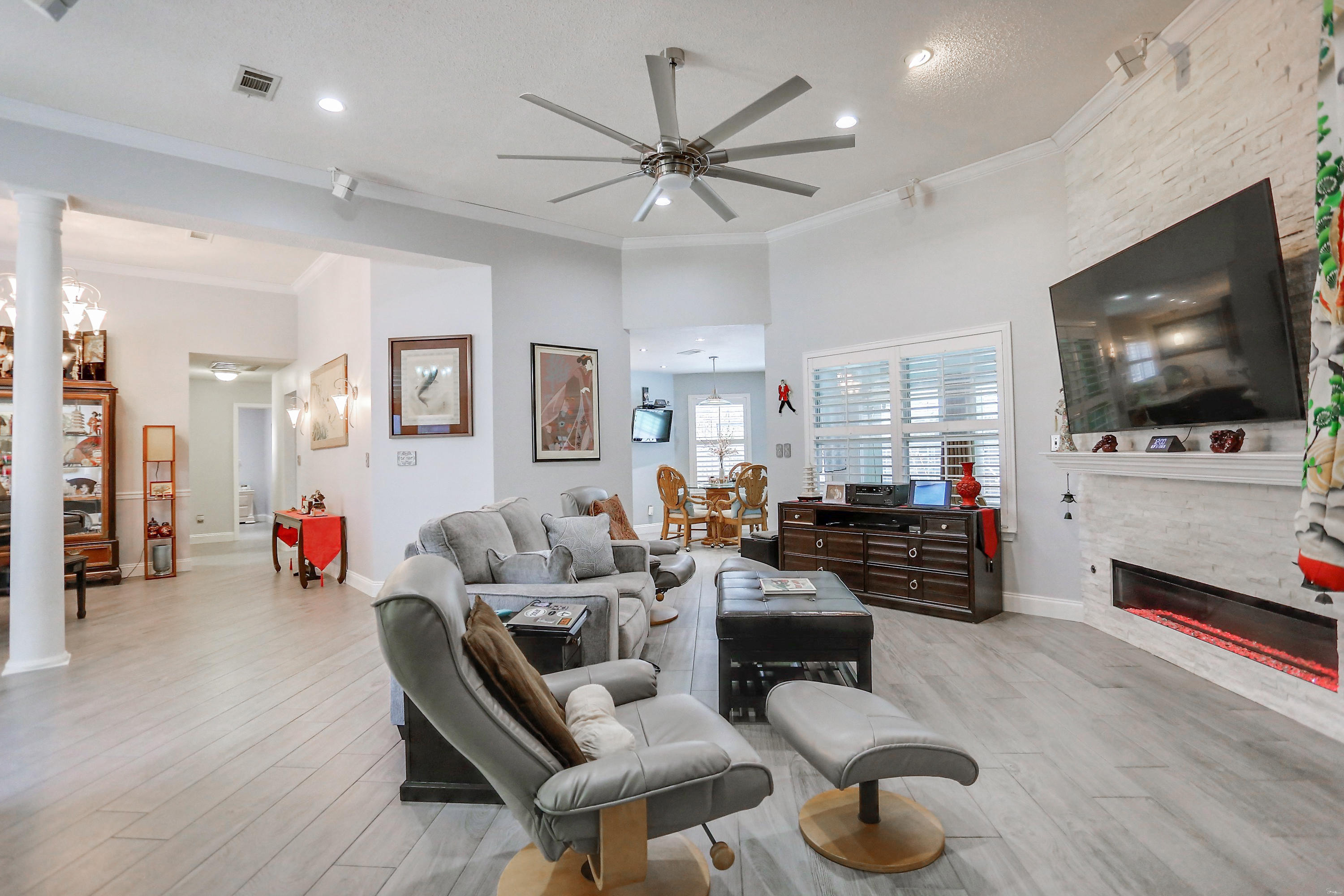 PARKWOOD ESTATES PH 1 BLUEWATER BAY - Residential