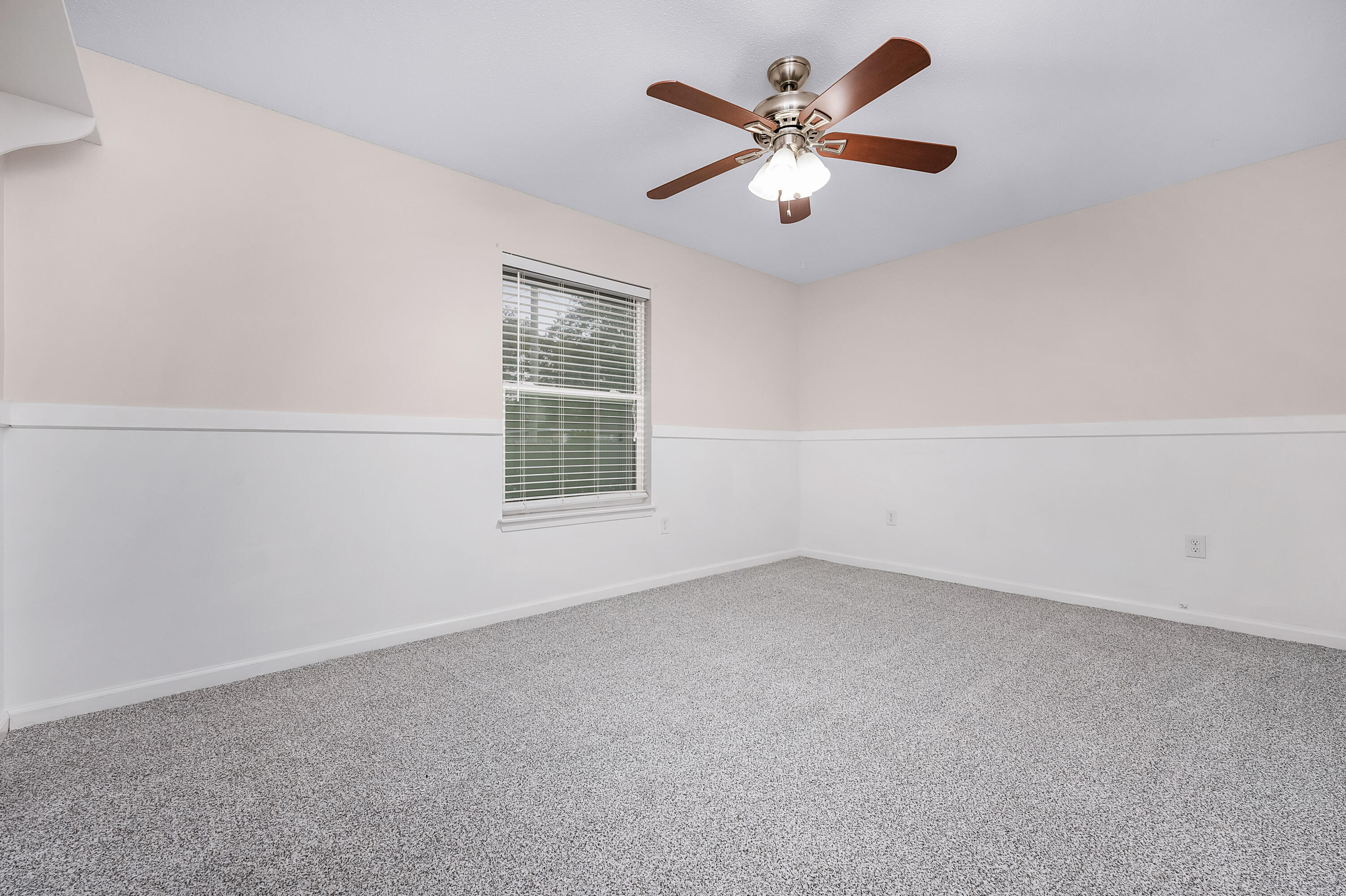 VICTORIA GARDENS 3 - Residential