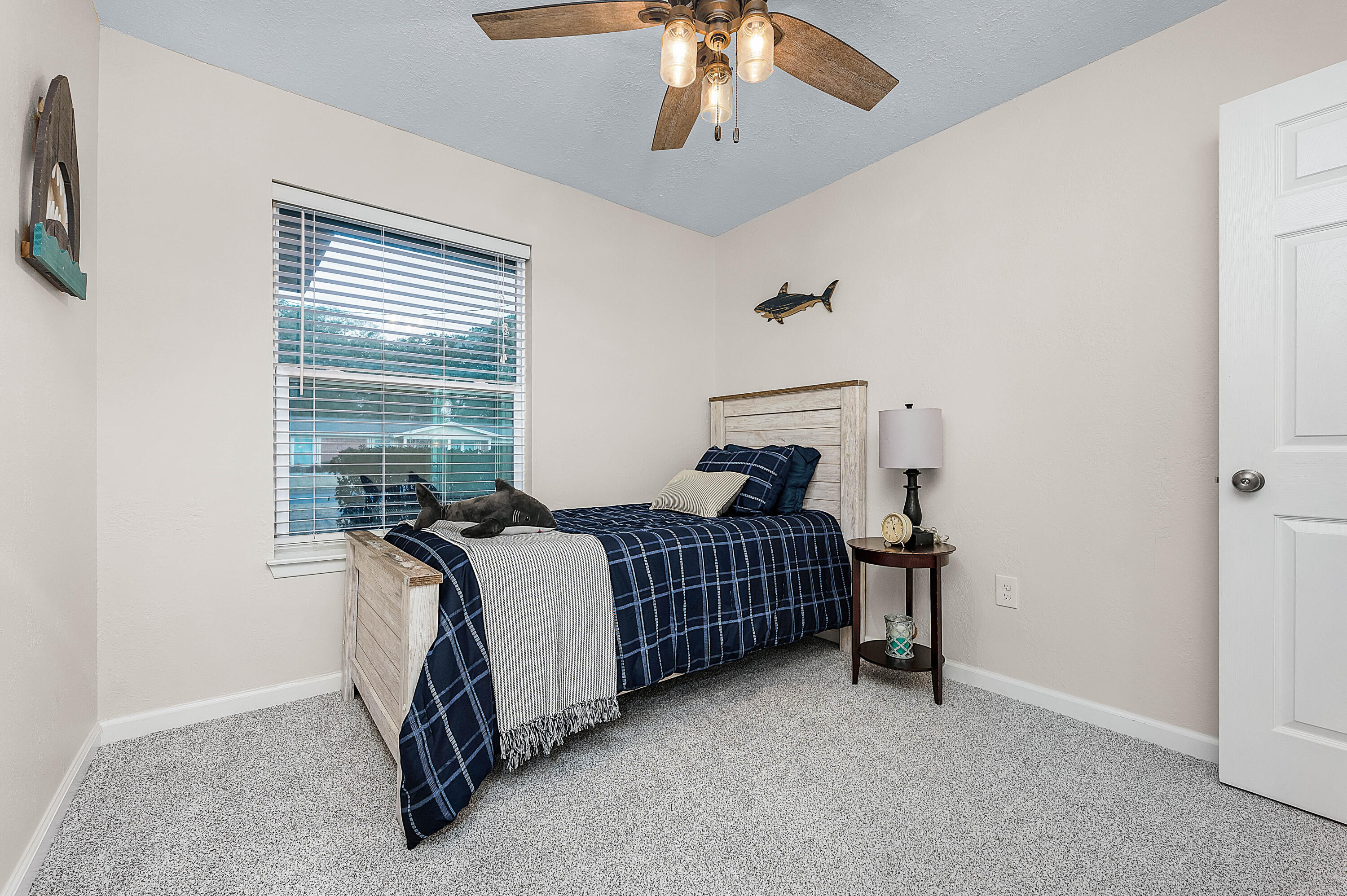 VICTORIA GARDENS 3 - Residential