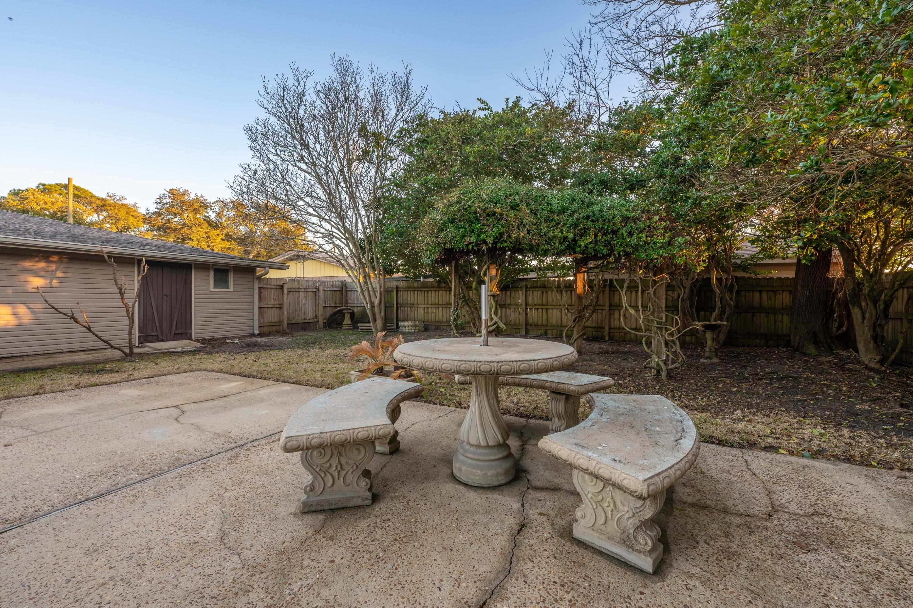 VICTORIA GARDENS 3 - Residential