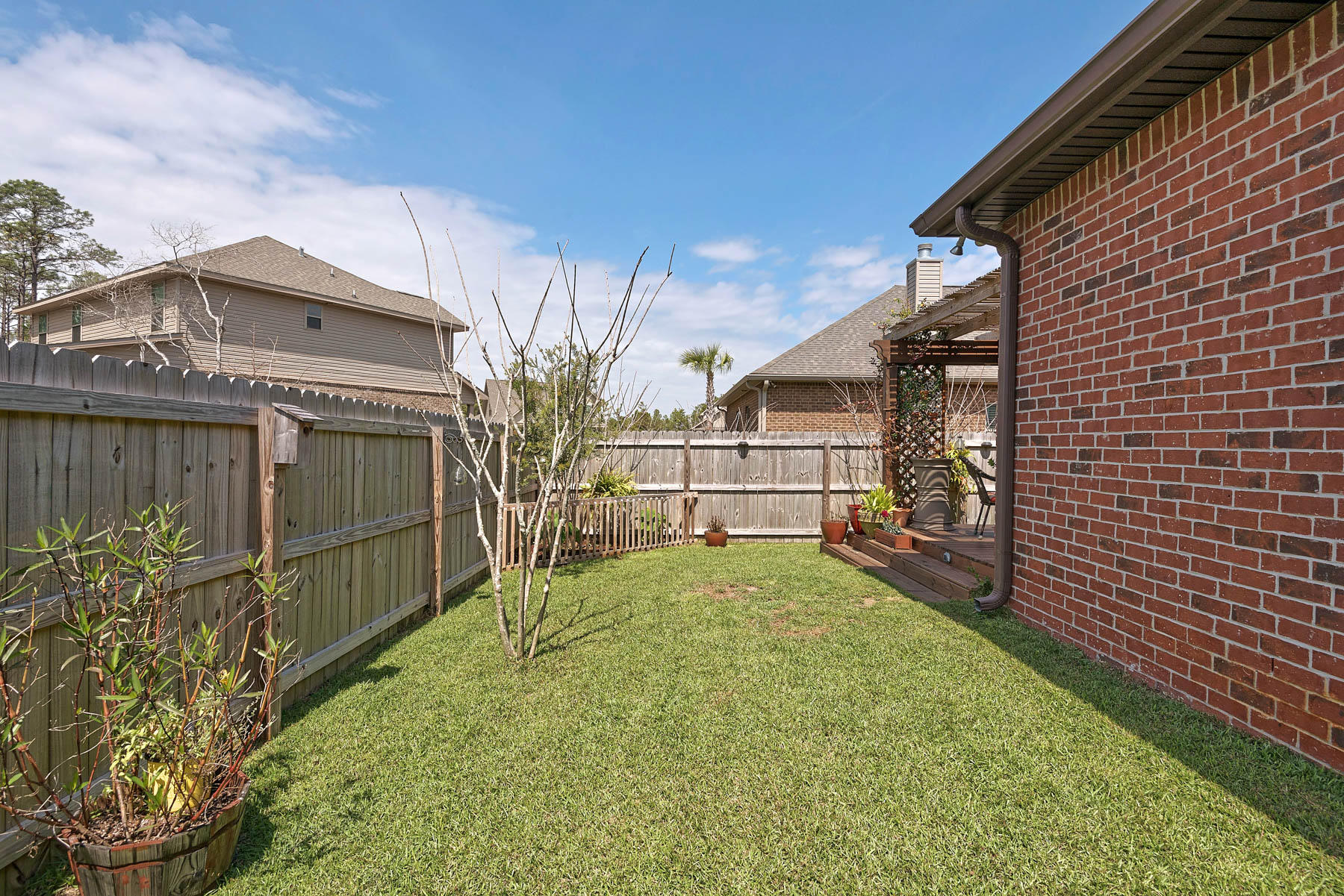 WINDSOR ESTATES - Residential