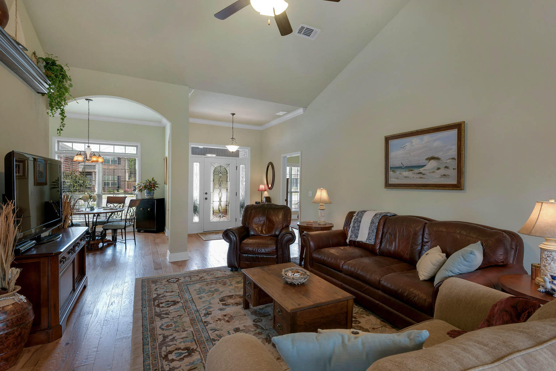 WINDSOR ESTATES - Residential