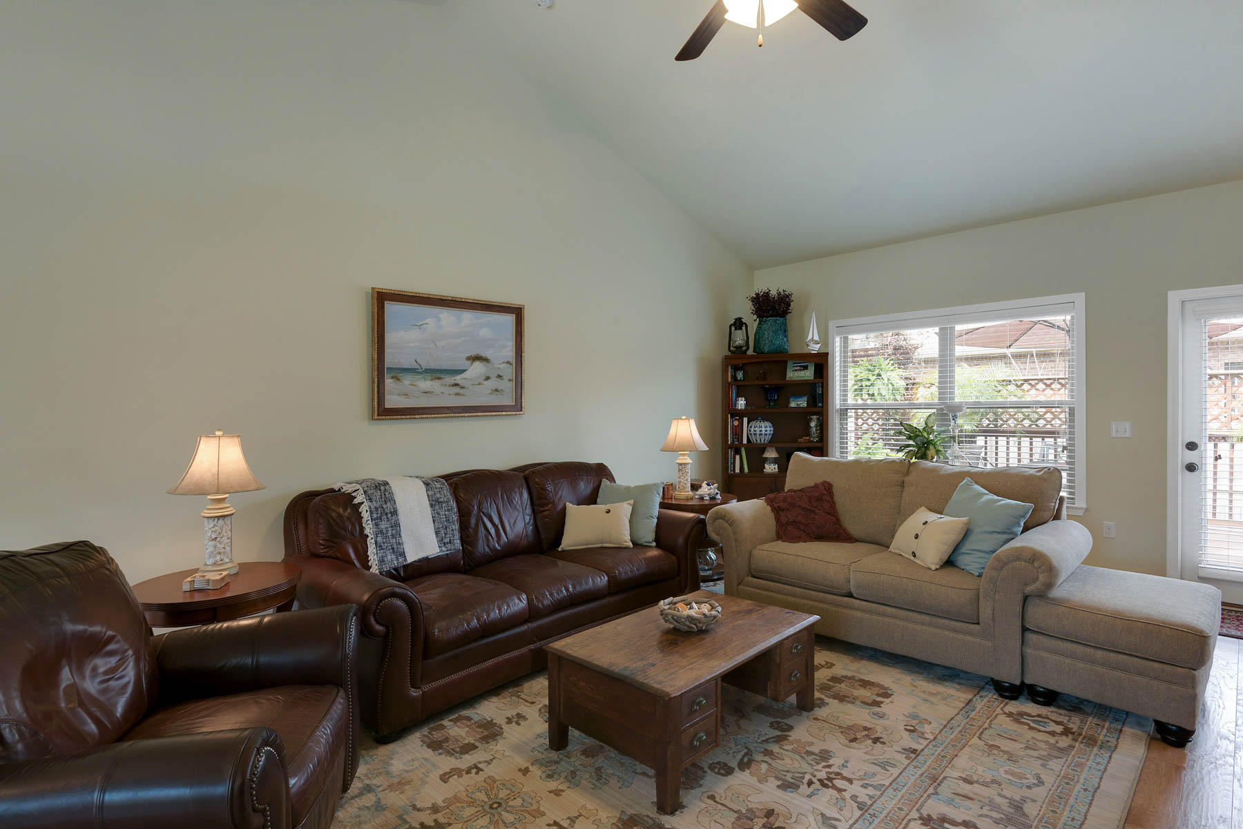 WINDSOR ESTATES - Residential