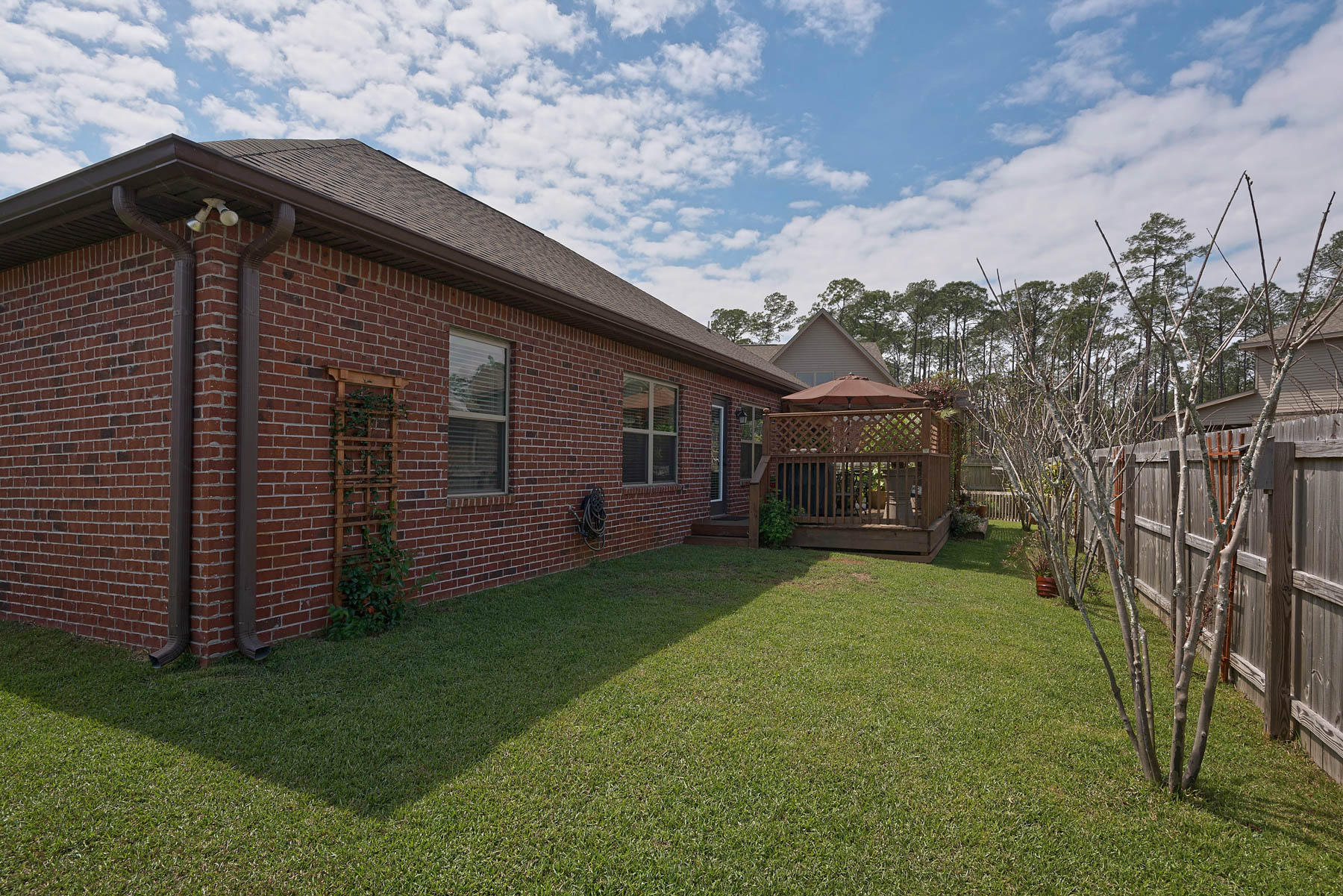 WINDSOR ESTATES - Residential