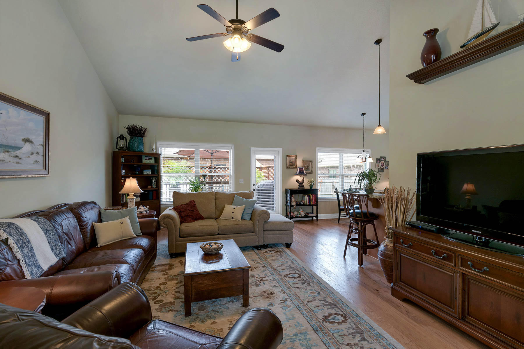 WINDSOR ESTATES - Residential