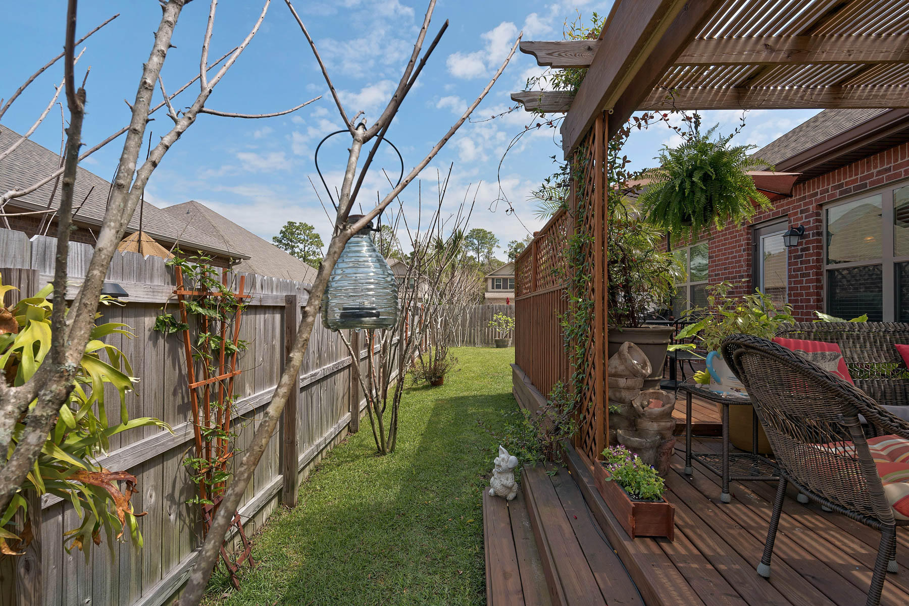 WINDSOR ESTATES - Residential