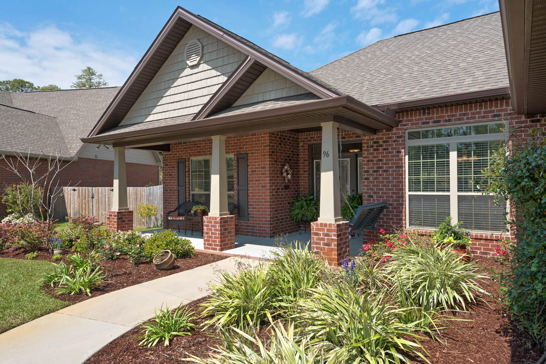 WINDSOR ESTATES - Residential