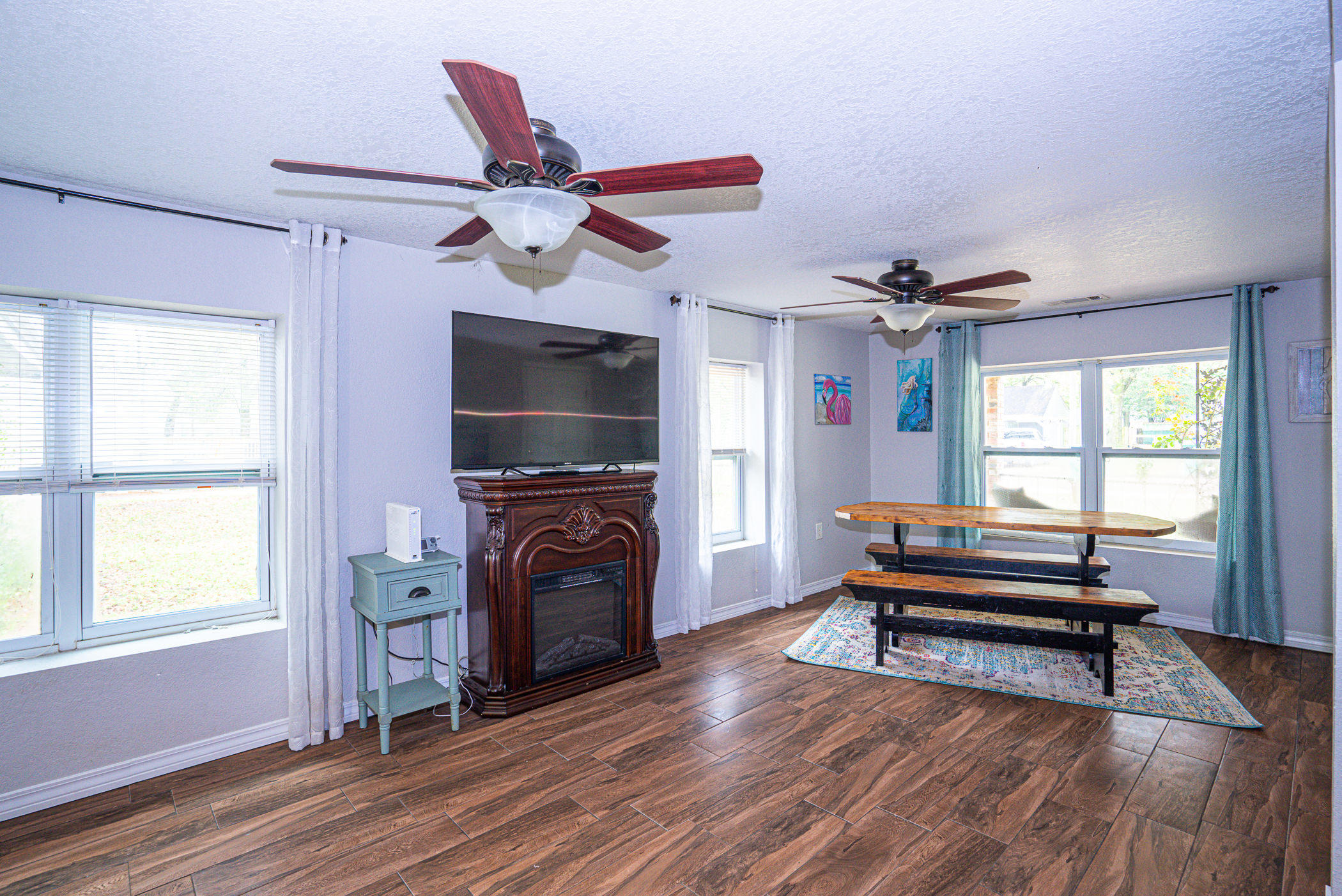 MORRIS ADDN TO CRESTVIEW - Residential