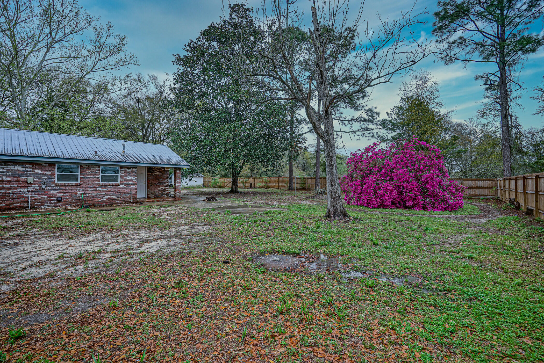 MORRIS ADDN TO CRESTVIEW - Residential