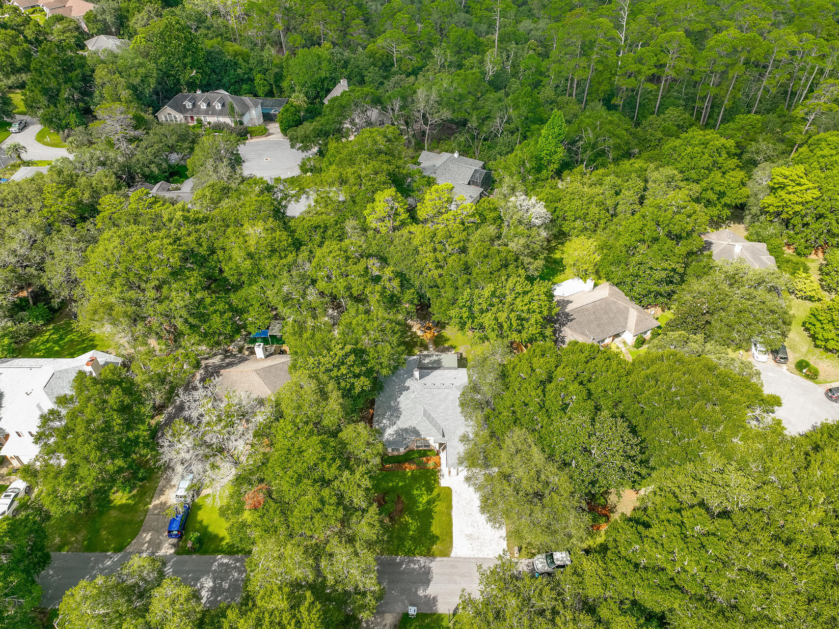 PARKWOOD ESTATES PH 1 BLUEWATER BAY - Residential