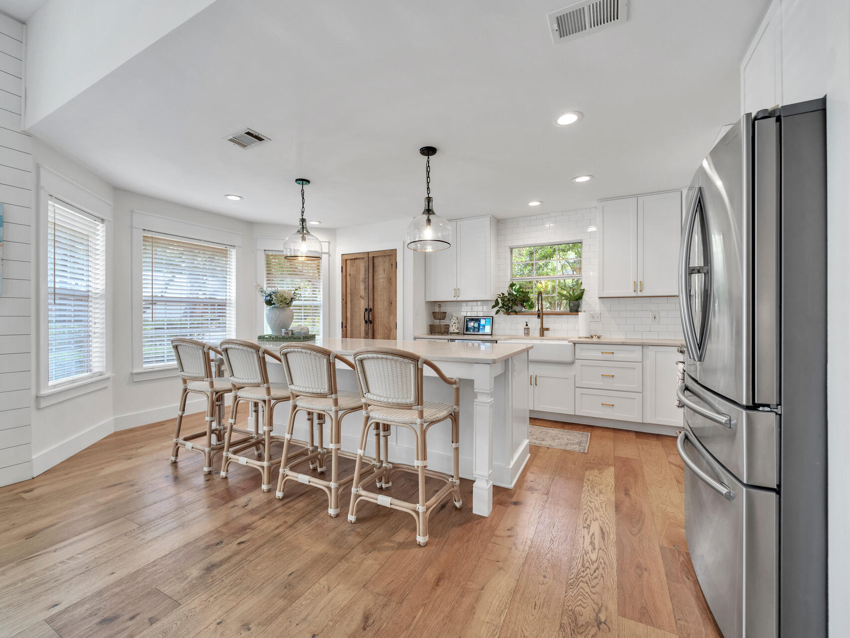 PARKWOOD ESTATES PH 1 BLUEWATER BAY - Residential