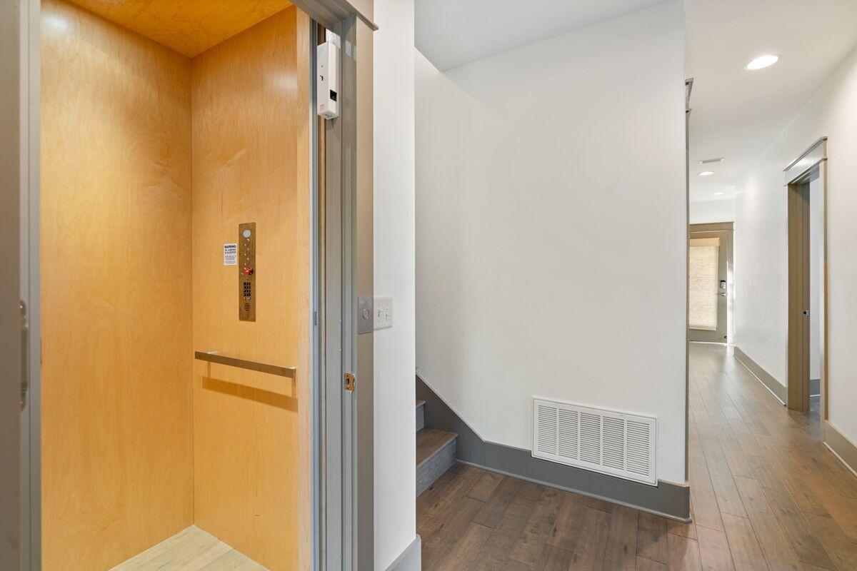 NO RECORDED PROJECT - Residential