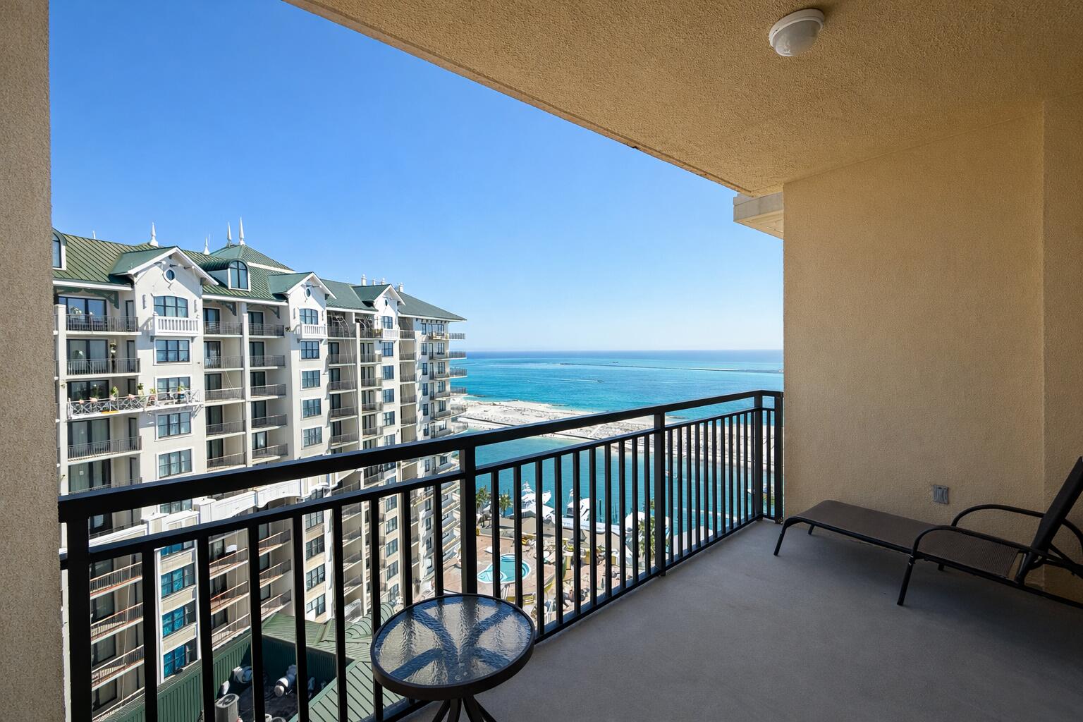 Emerald Grande - Residential