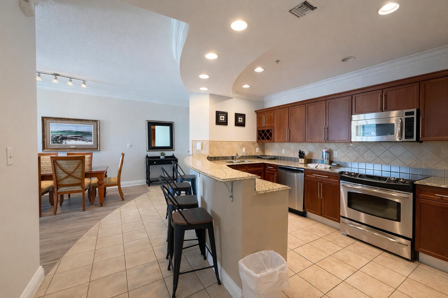 Emerald Grande - Residential