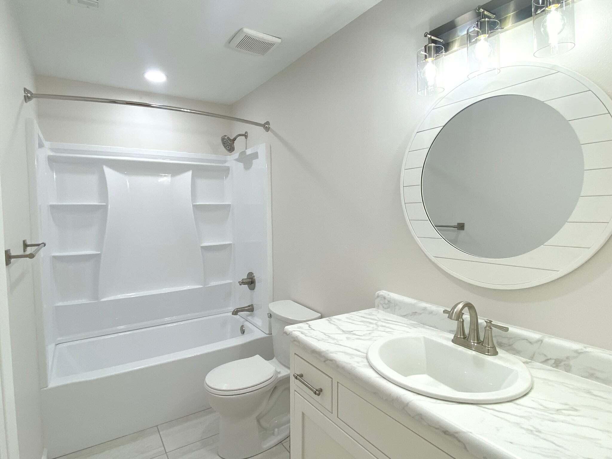 SPINNAKER - Residential Lease