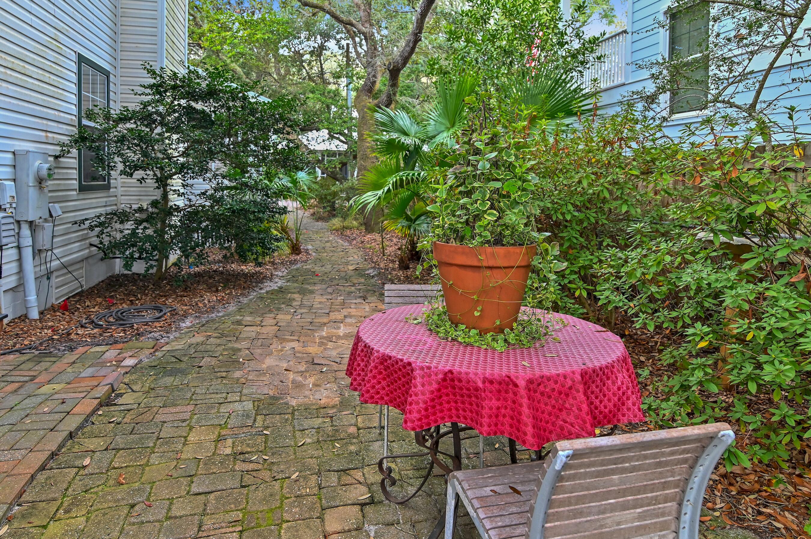 SEAGROVE FIRST ADDN - Residential
