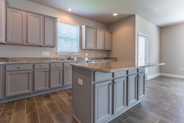 TRANQUILITY BY THE BAY - Residential