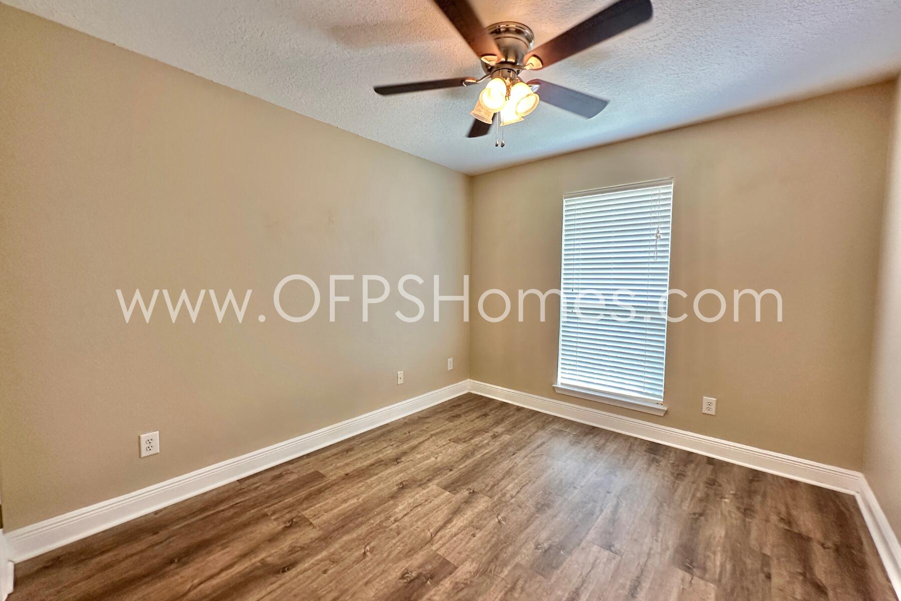 FOX VALLEY - Residential Lease