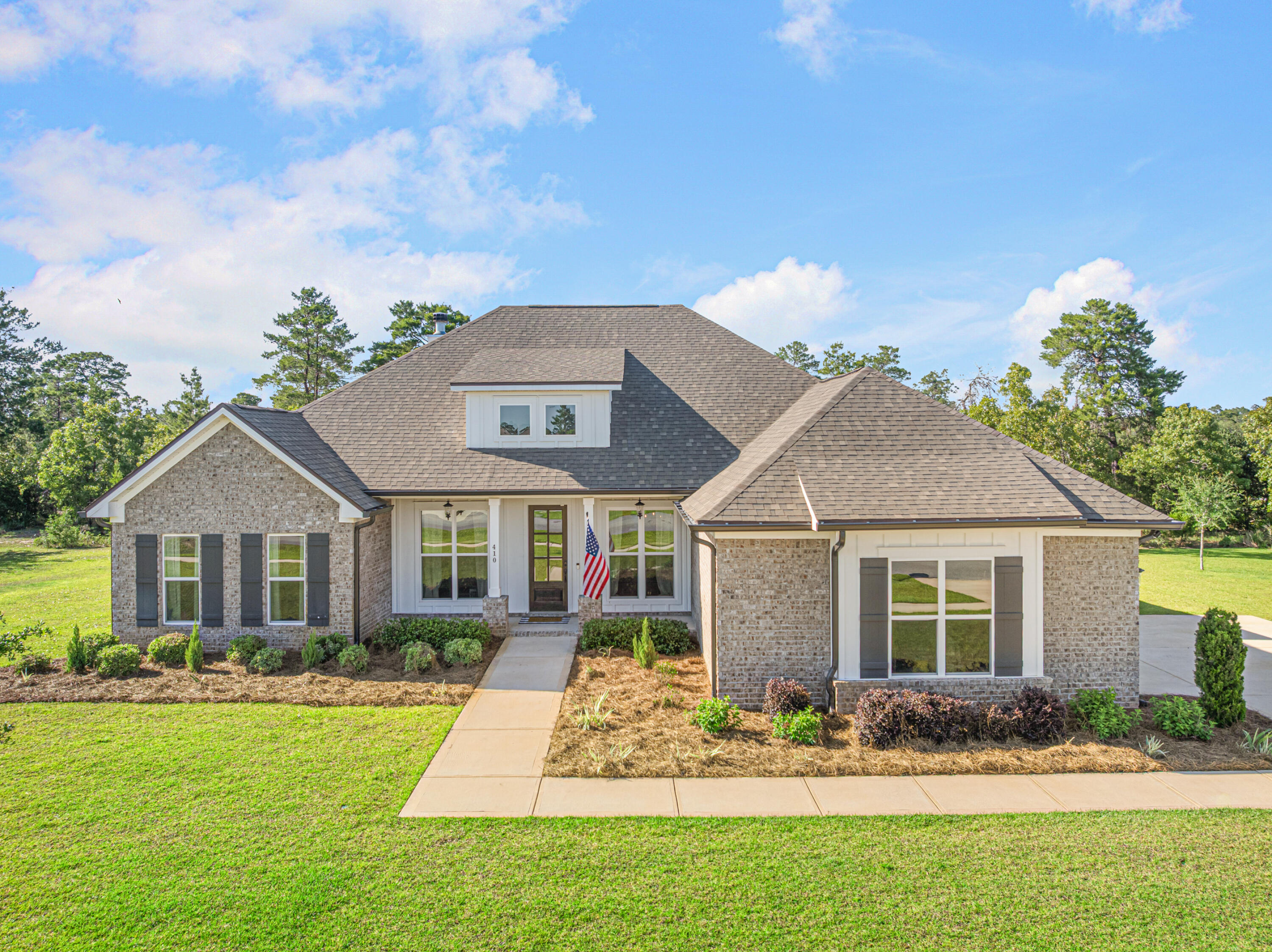 WINDSWEPT ESTATES - Residential