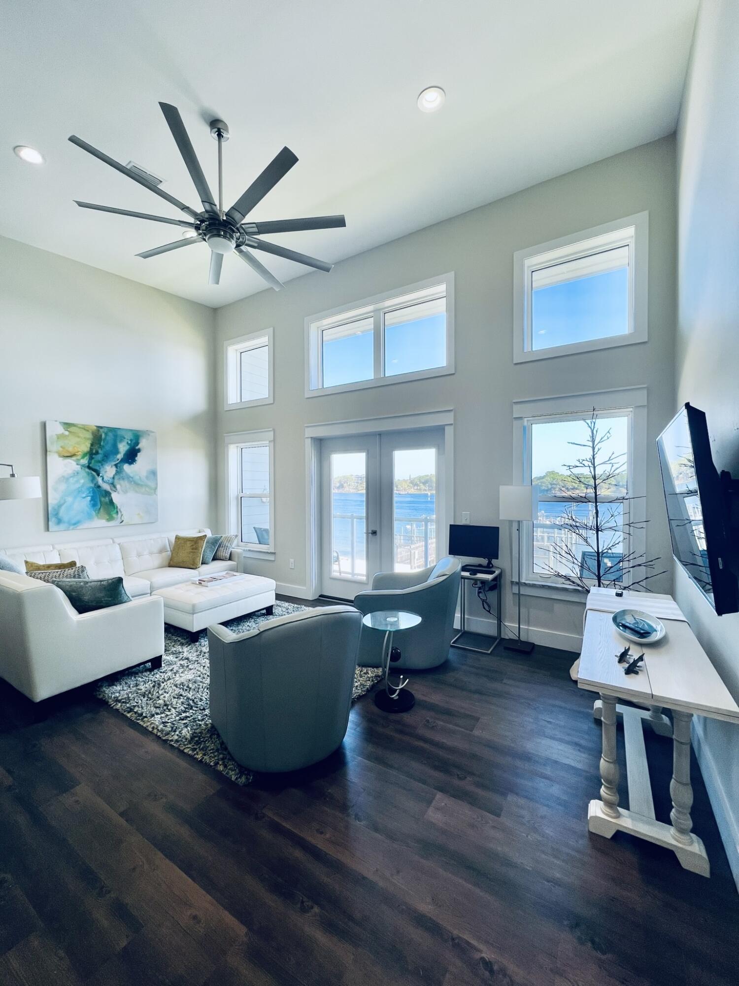 Soundside Lofts - Residential