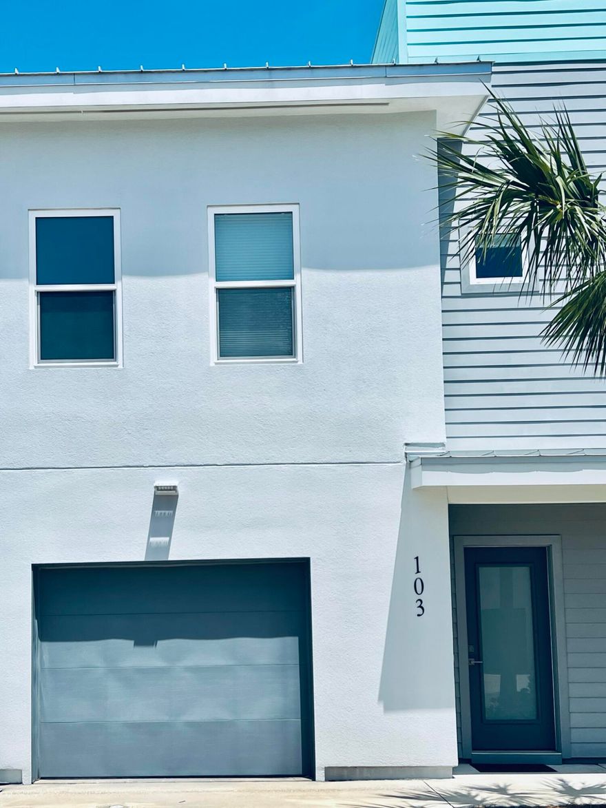 Beautifully updated and luxurious 4 bedroom 2.5 bath waterfront townhome located in the highly desired Soundside Lofts Community of Okaloosa Island. Enjoy water front views from the main living area as well as the balcony.