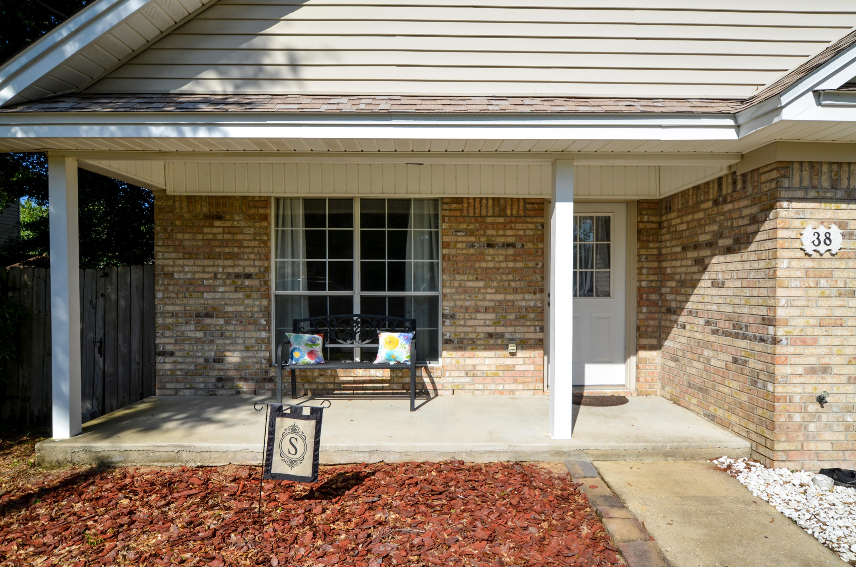 HOLLYROD PARK - Residential