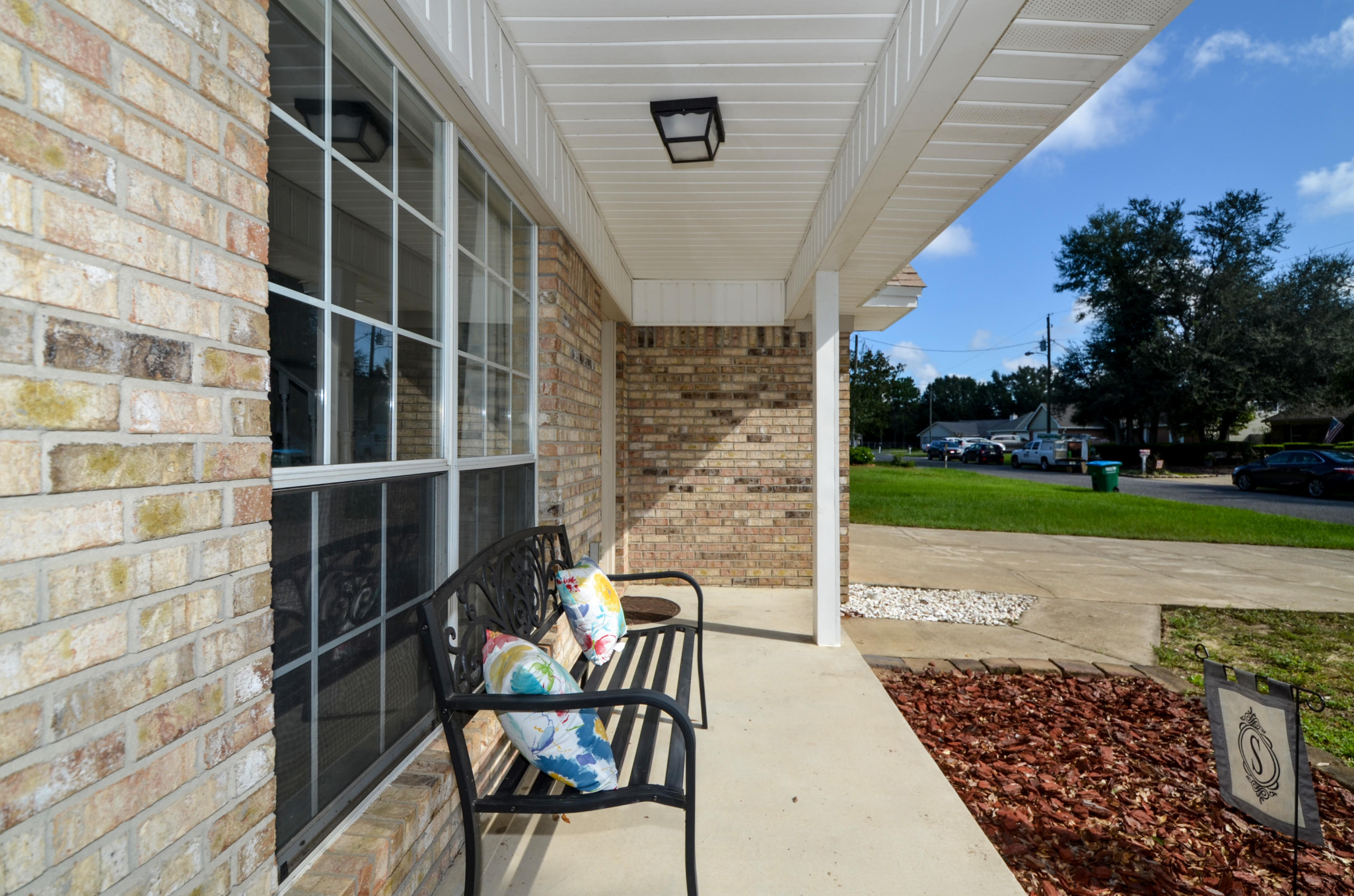 HOLLYROD PARK - Residential