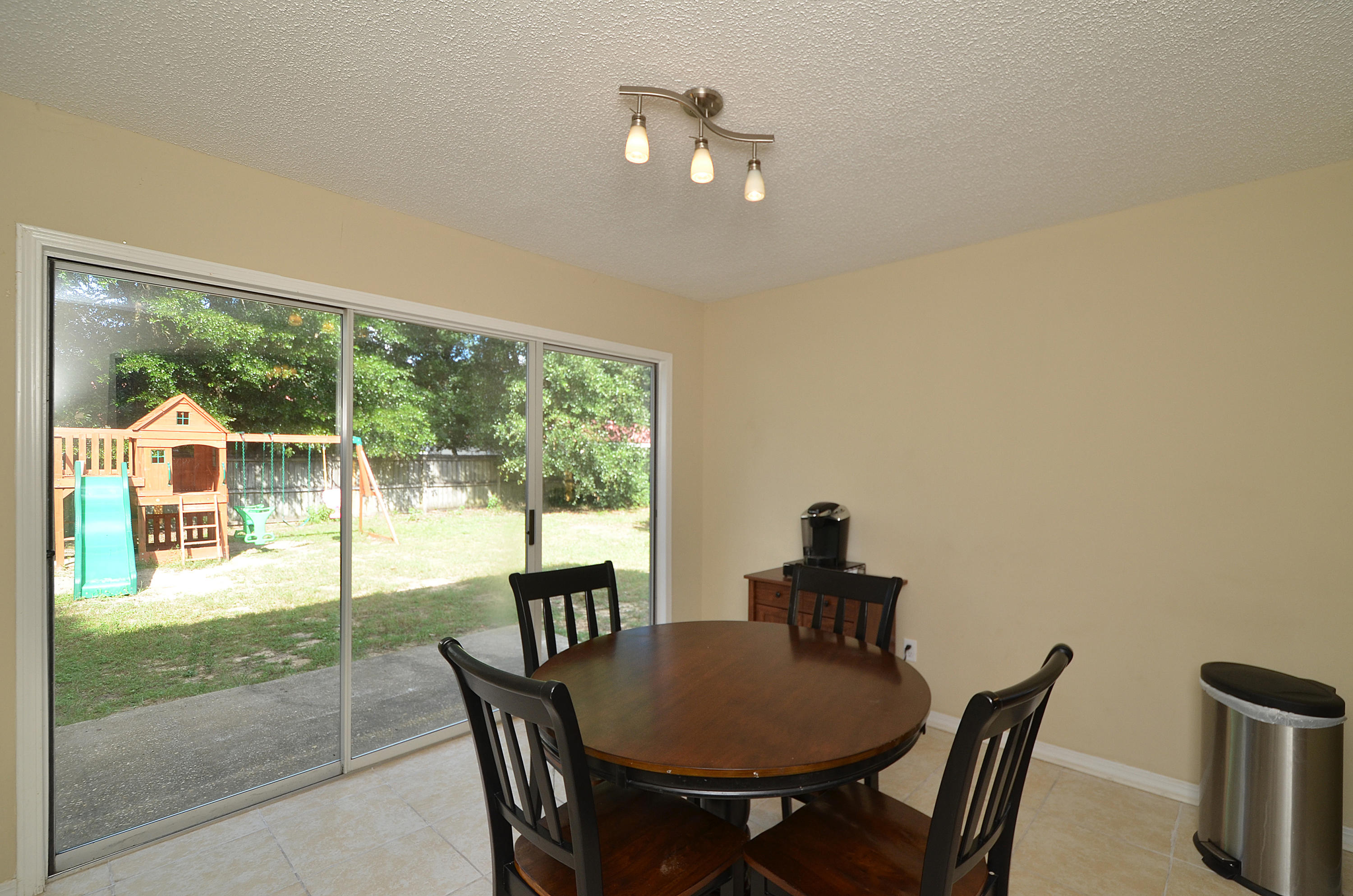 HOLLYROD PARK - Residential