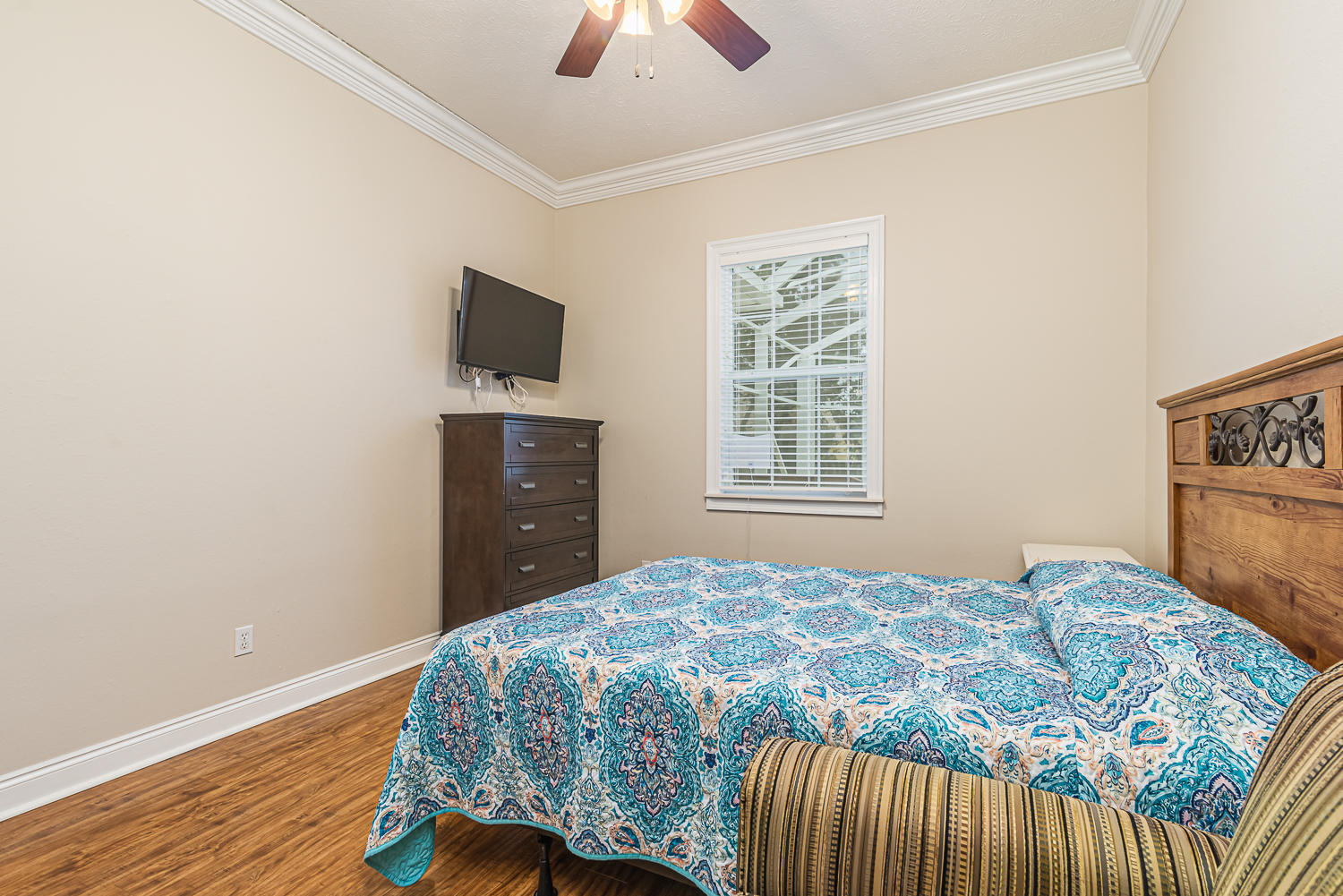 SUMMER BREEZE - Residential