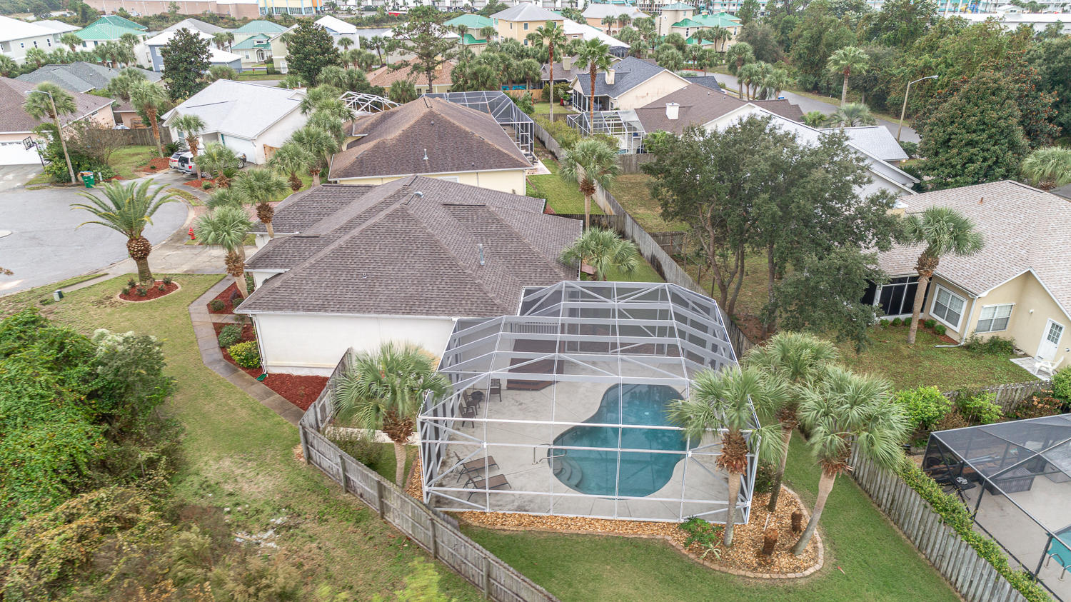 SUMMER BREEZE - Residential