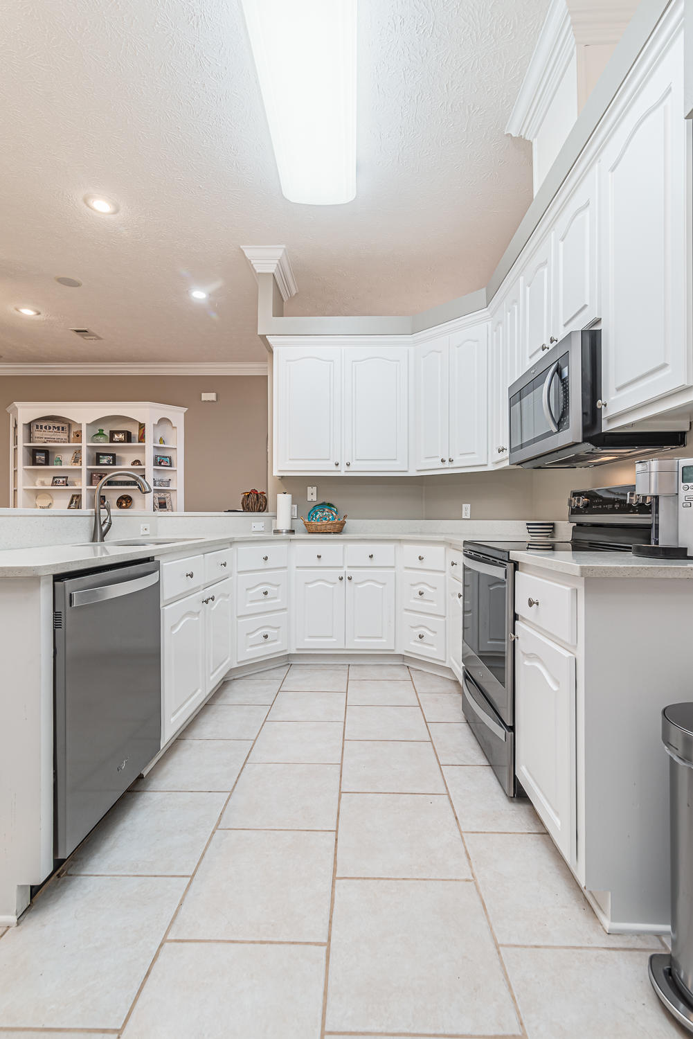 SUMMER BREEZE - Residential