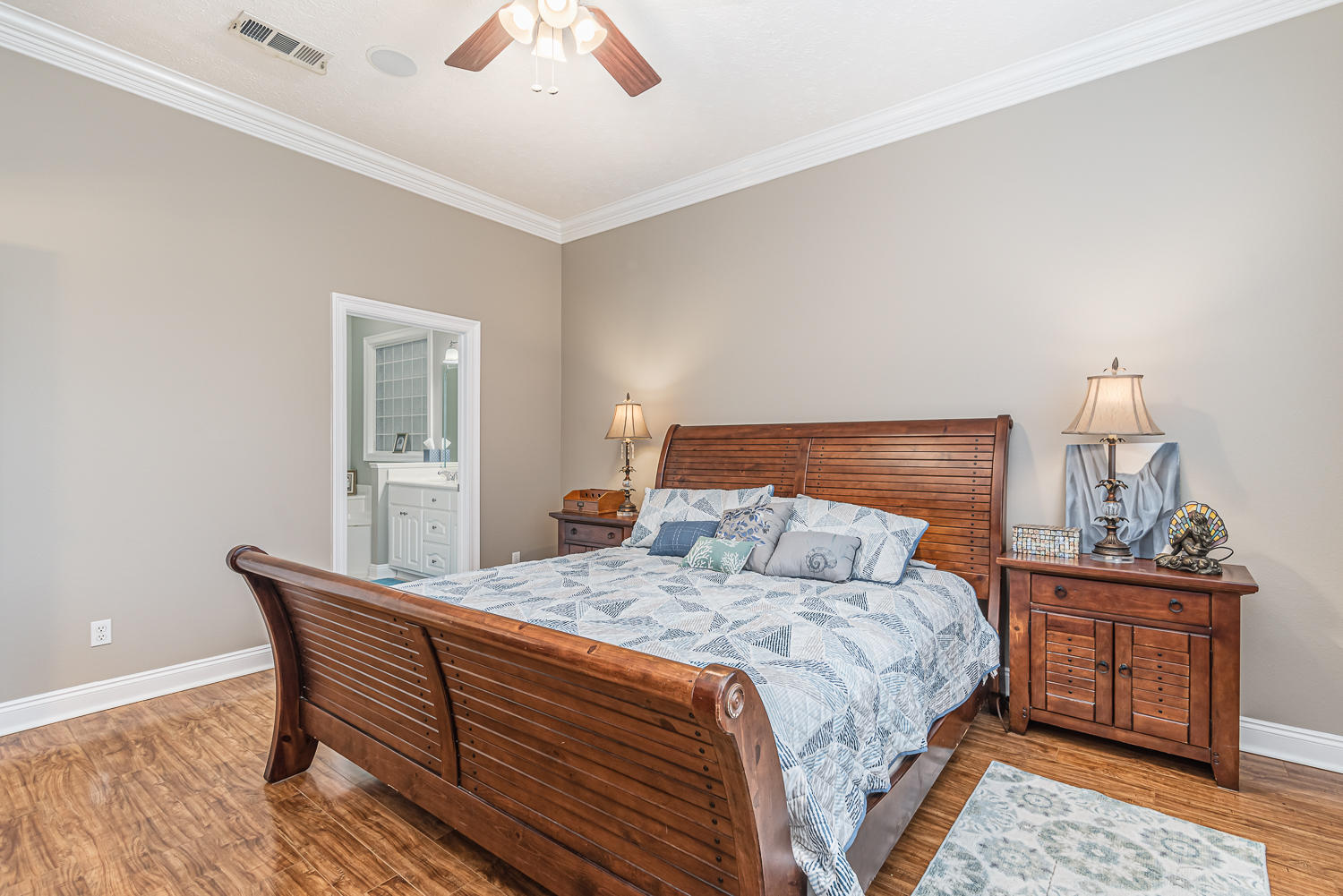 SUMMER BREEZE - Residential