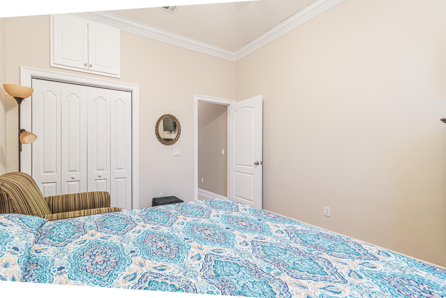 SUMMER BREEZE - Residential