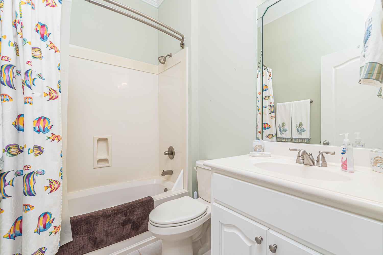 SUMMER BREEZE - Residential