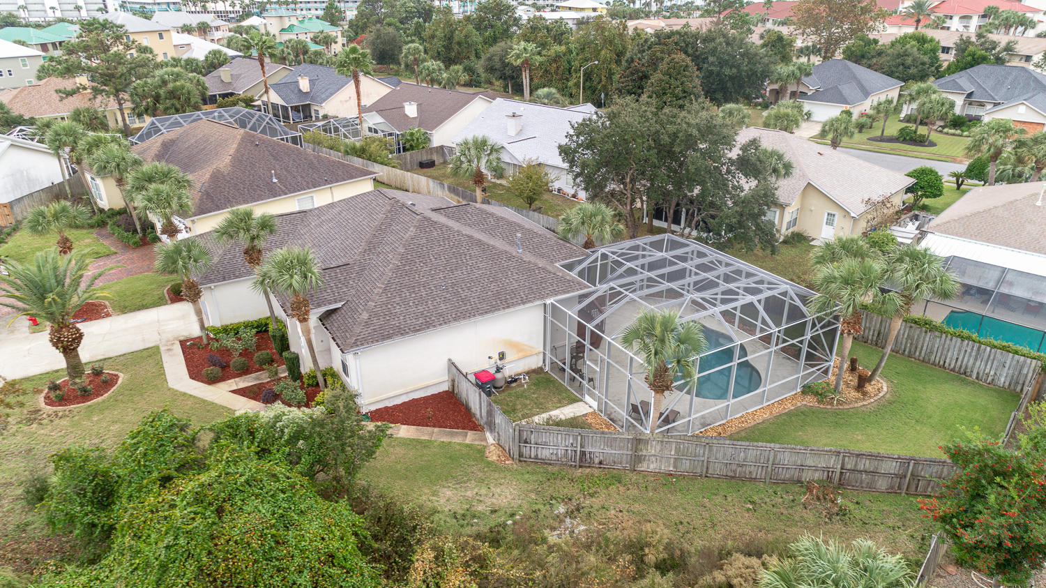 SUMMER BREEZE - Residential