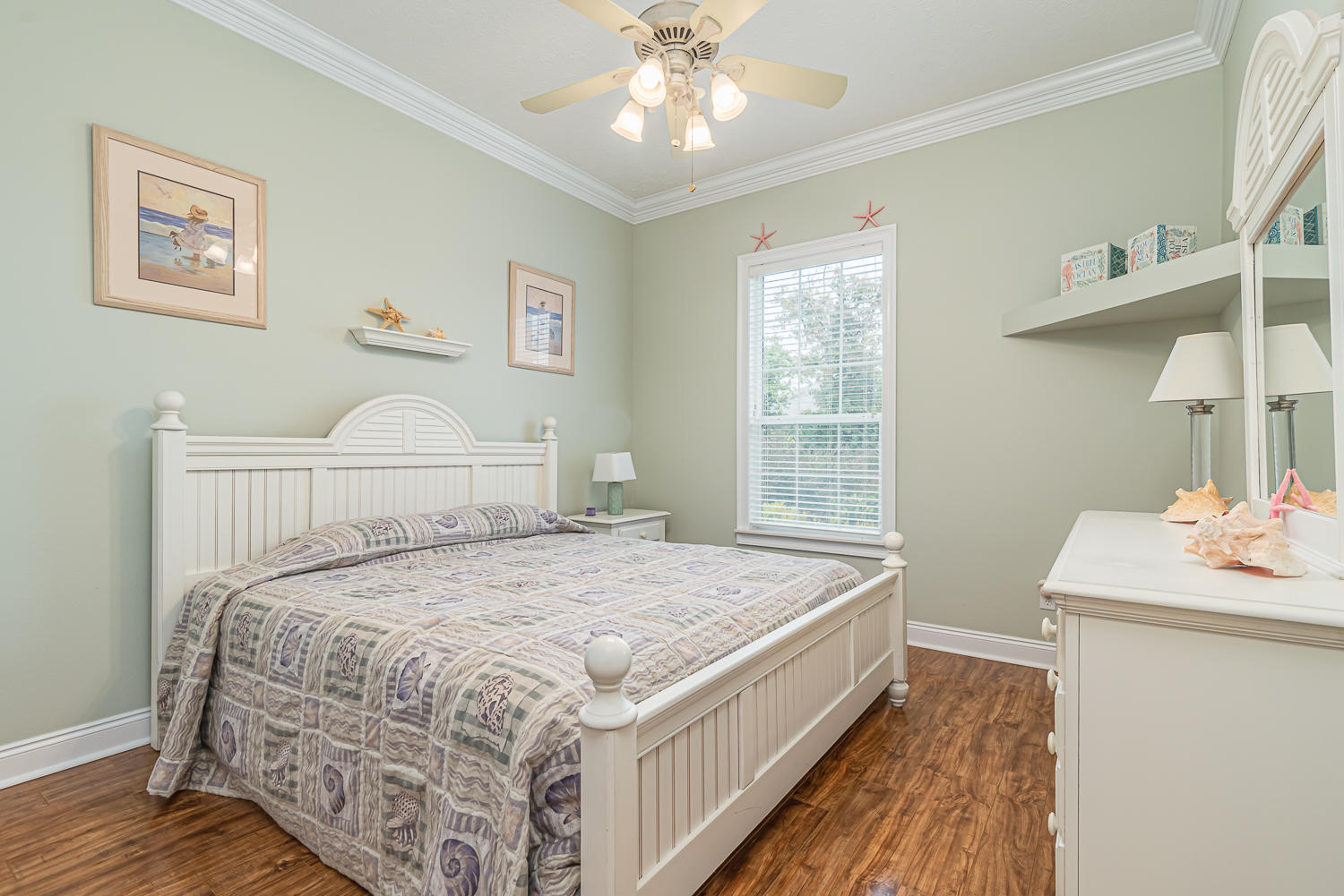 SUMMER BREEZE - Residential