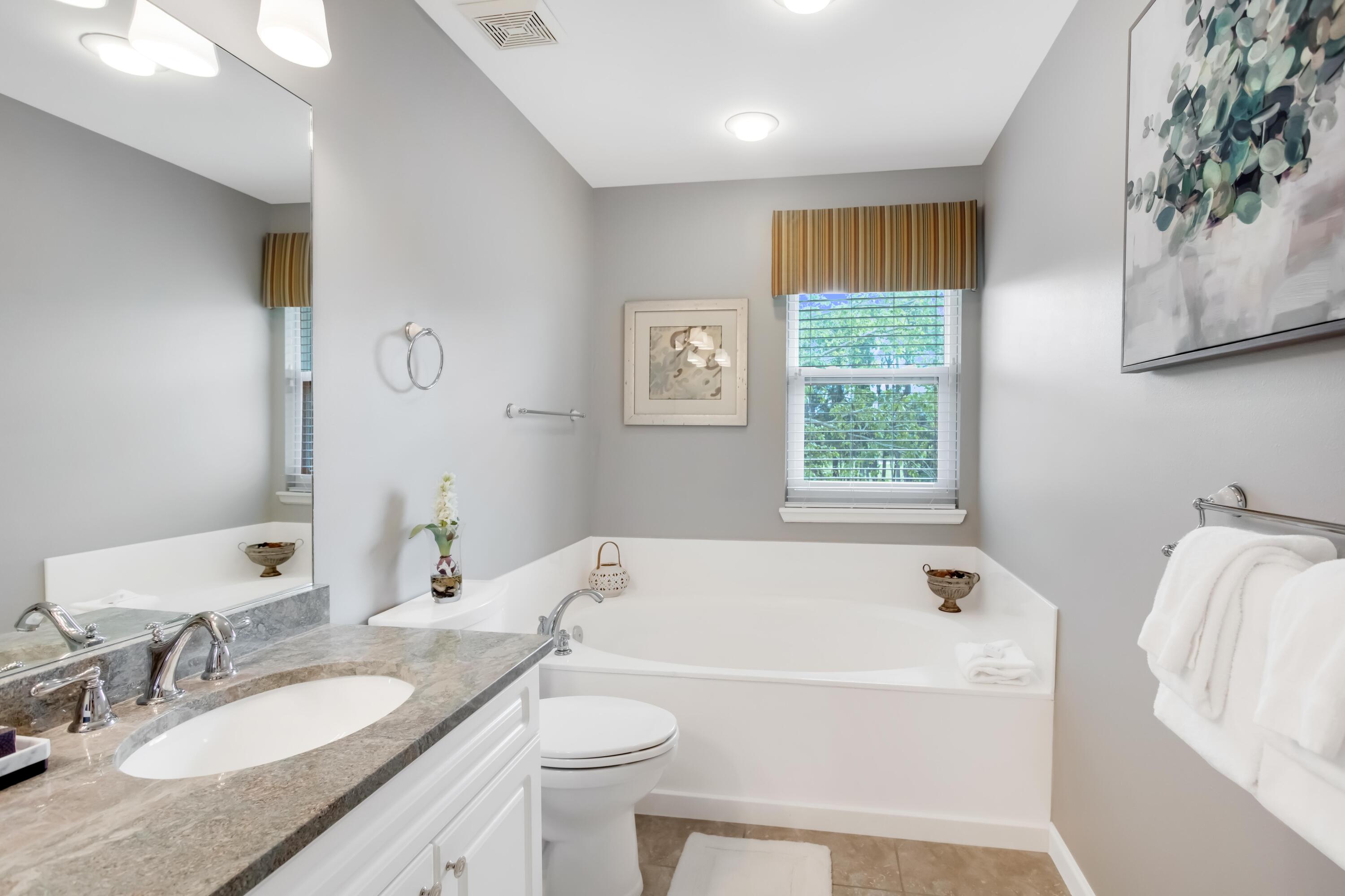 TURNBERRY VILLAS CONDO - Residential