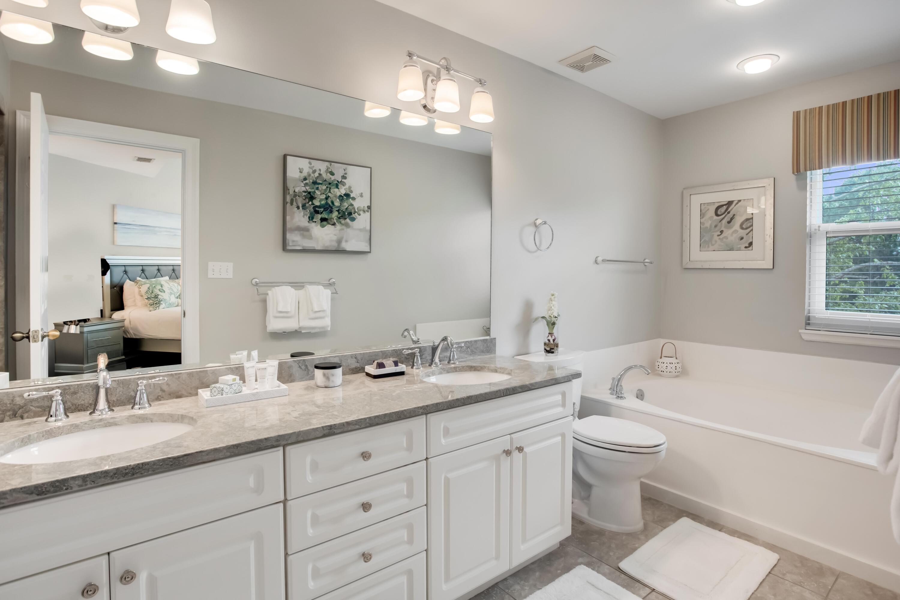 TURNBERRY VILLAS CONDO - Residential