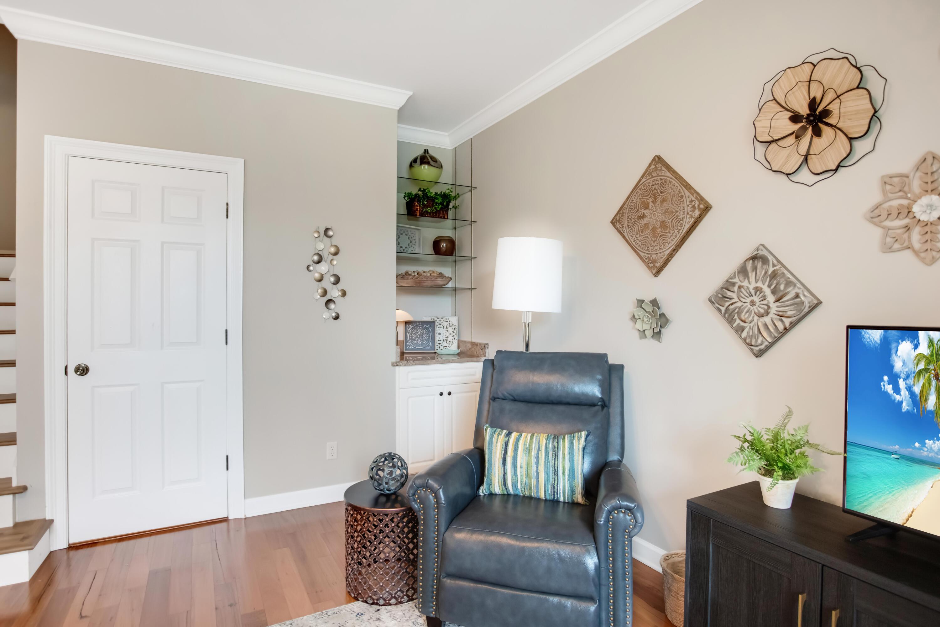 TURNBERRY VILLAS CONDO - Residential