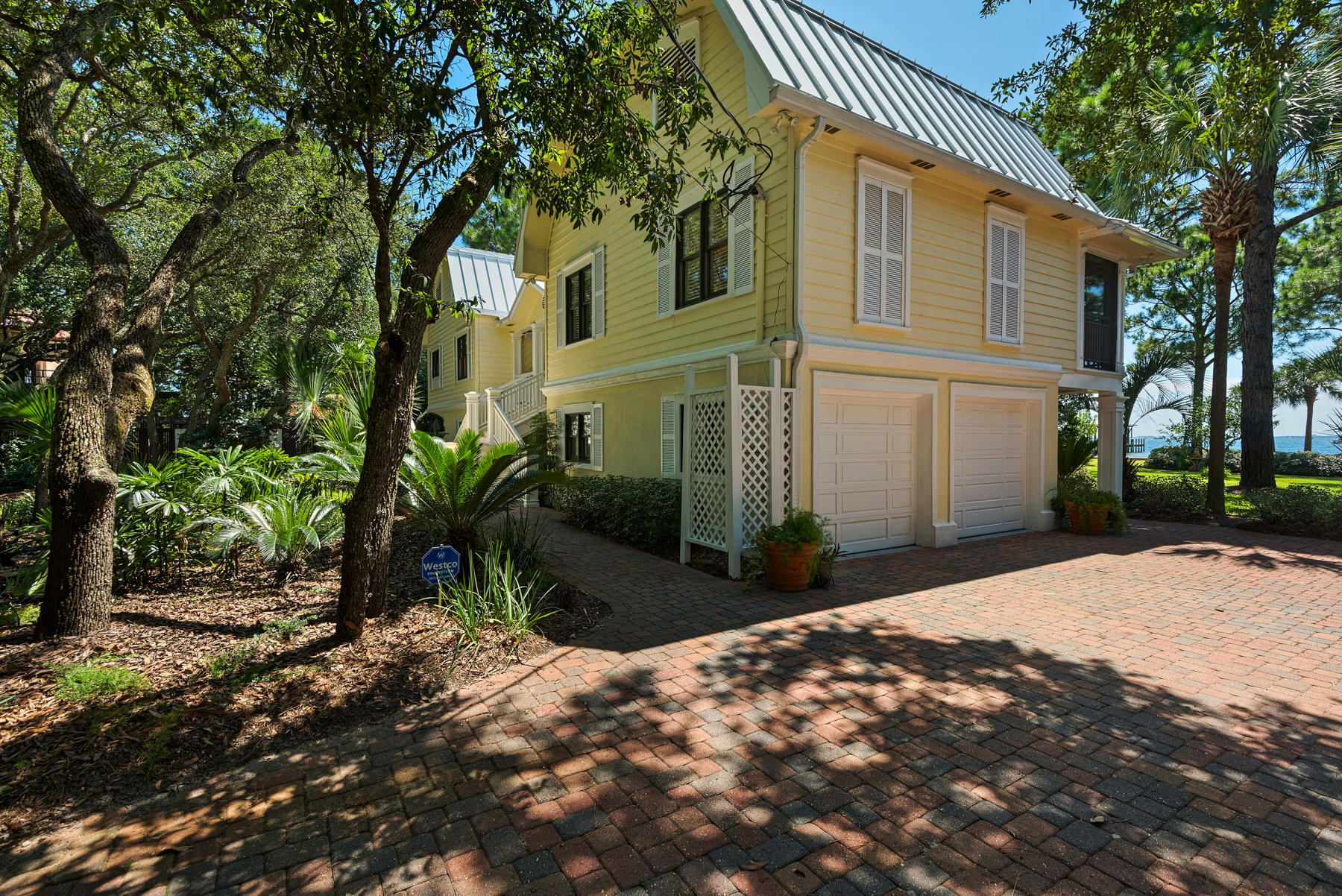 Cobbs Point - Residential