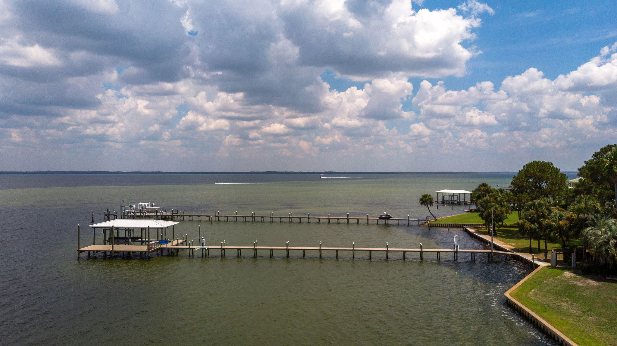 Cobbs Point - Residential
