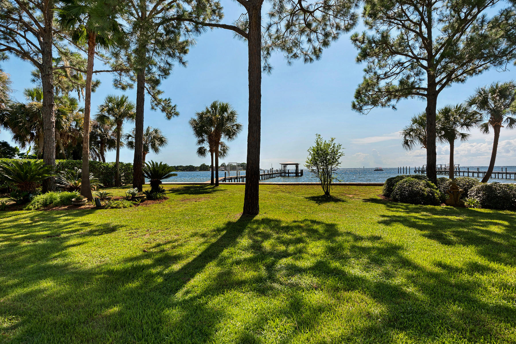 Cobbs Point - Residential