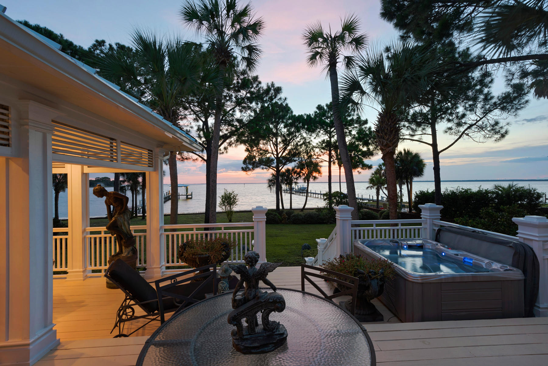 Cobbs Point - Residential