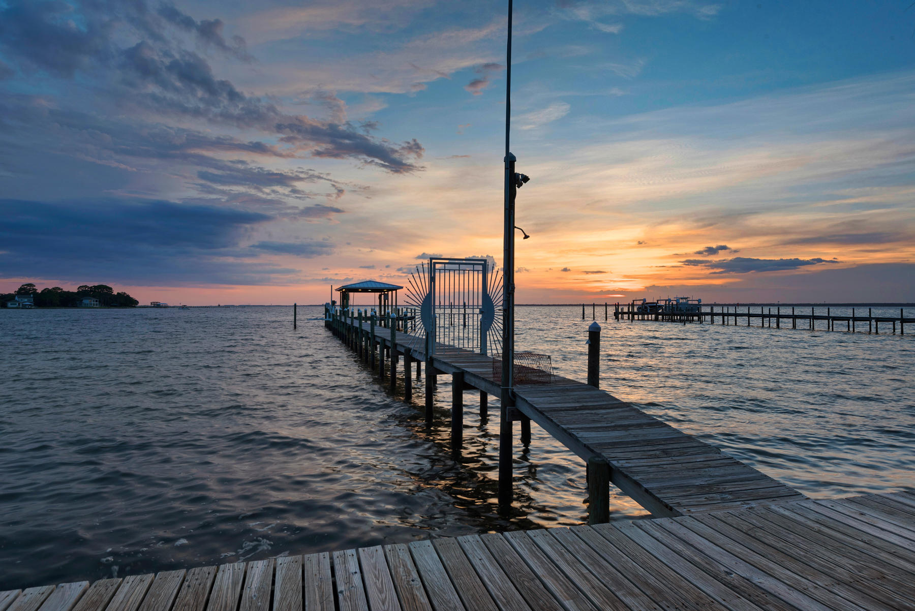Cobbs Point - Residential