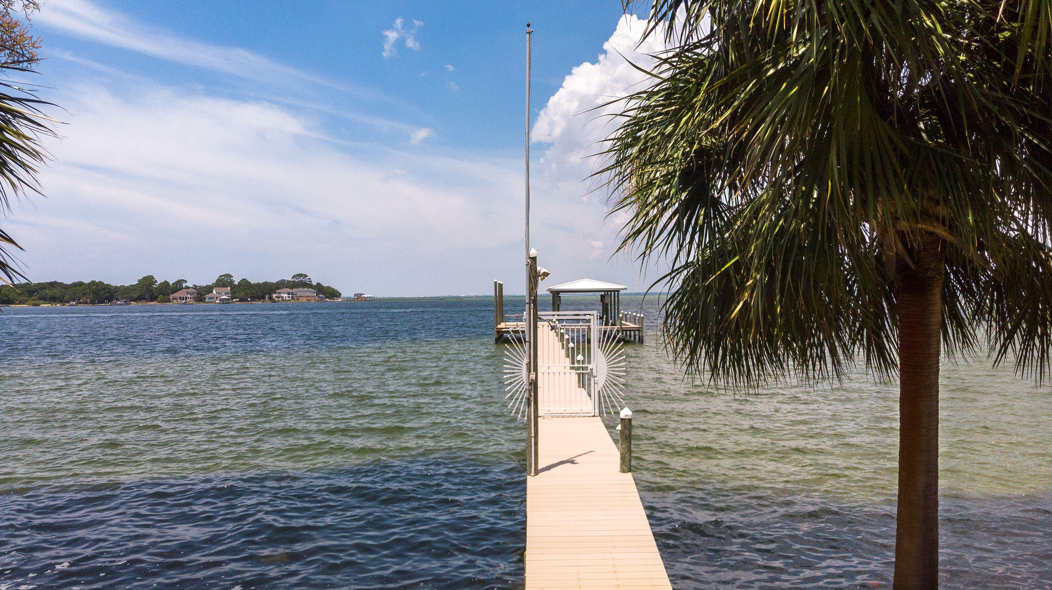 Cobbs Point - Residential